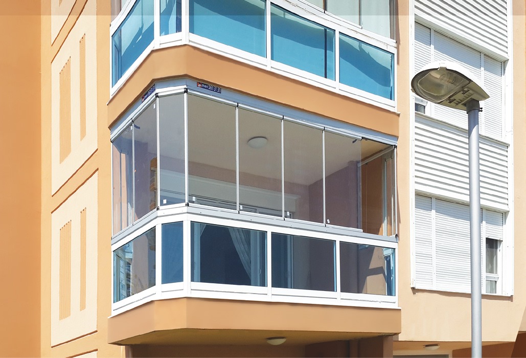 Silver Duşakabin Cam Balkon